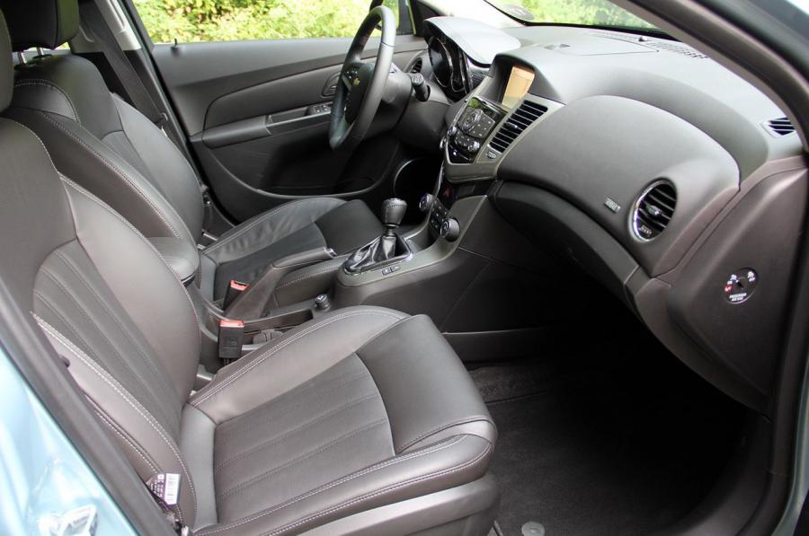  Chevrolet Cruze Station Wagon 2012 года  (фото 142 из 157)